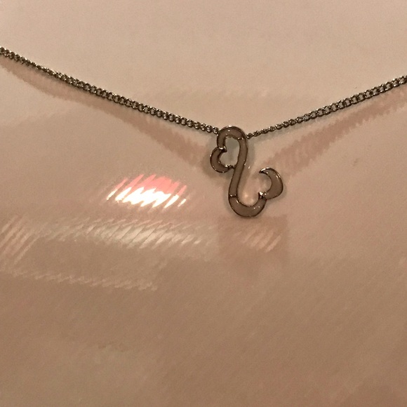 White Fire Opal Design Pendant Necklace - Picture 5 of 5